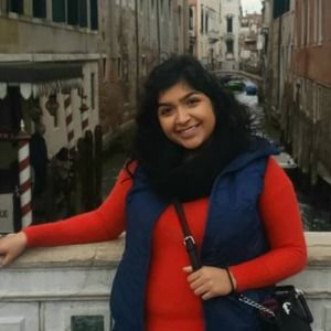 Meet your Posher, Karina